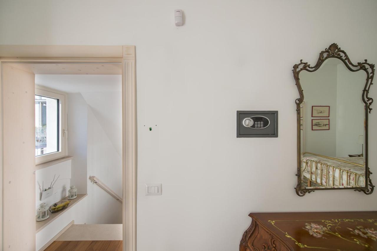 Ai Cappuccini Guest House Noicàttaro Eksteriør bilde