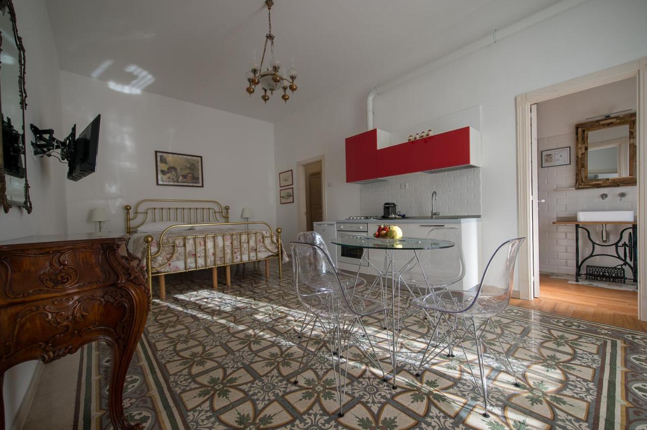 Ai Cappuccini Guest House Noicàttaro Eksteriør bilde