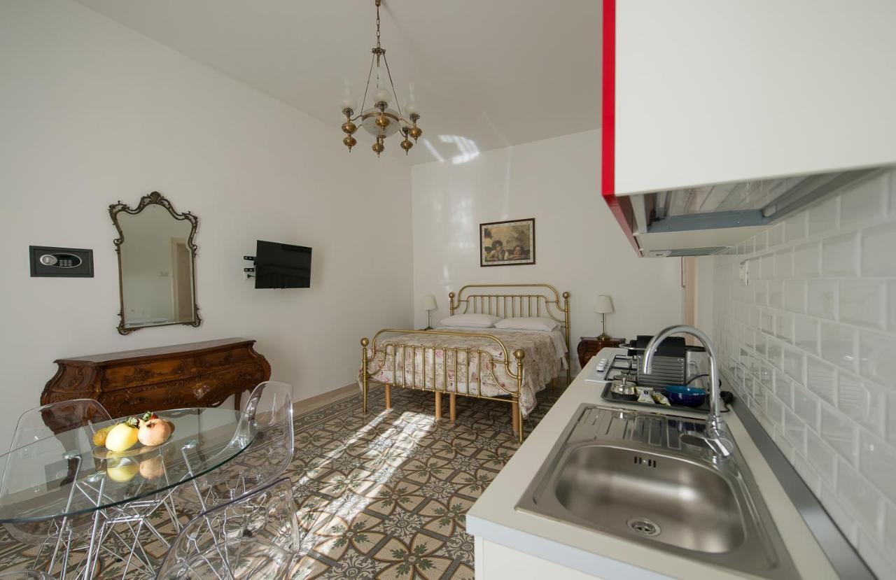 Ai Cappuccini Guest House Noicàttaro Eksteriør bilde