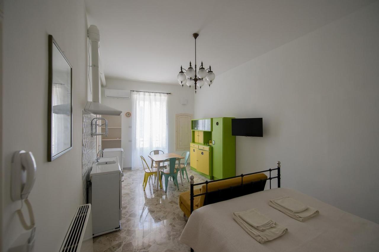 Ai Cappuccini Guest House Noicàttaro Eksteriør bilde