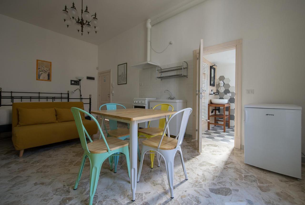 Ai Cappuccini Guest House Noicàttaro Eksteriør bilde